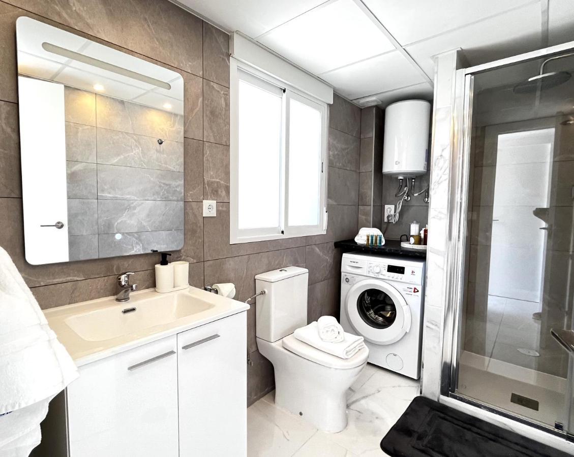 Apartamento Myflats Deluxe Seafront Arenales del Sol Exterior foto