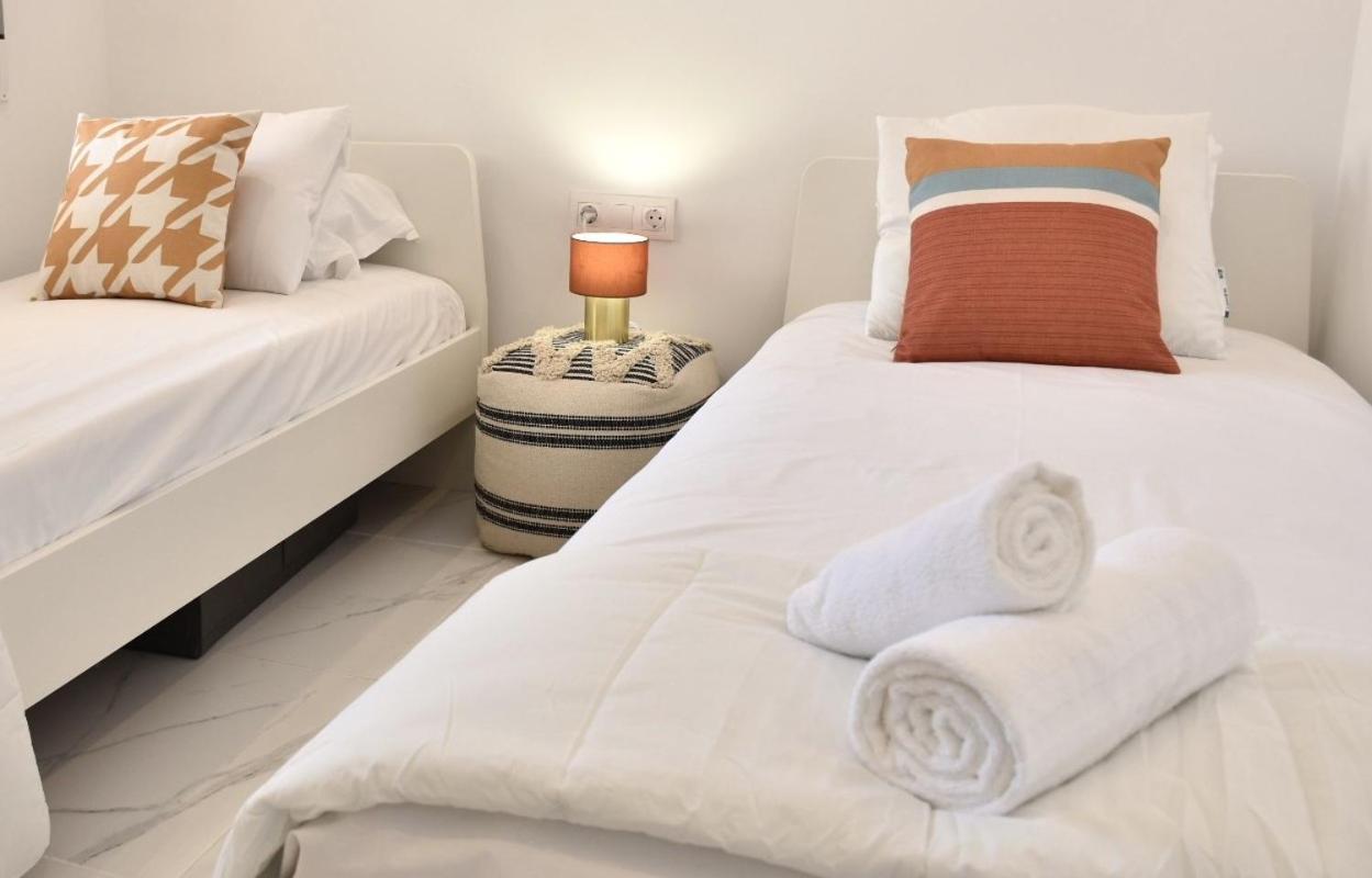 Apartamento Myflats Deluxe Seafront Arenales del Sol Exterior foto